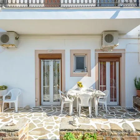 Vaso's In Naxos Town